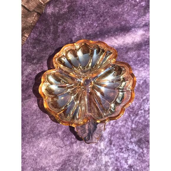 Vintage Amber Glass Dish - Picture 10 of 11